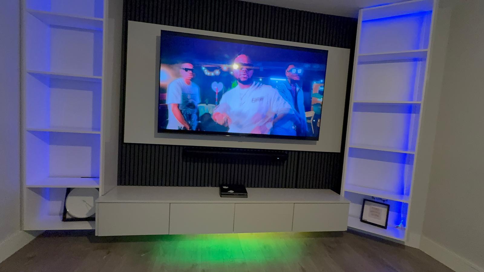 Floating Unit with Tower Display Shelving